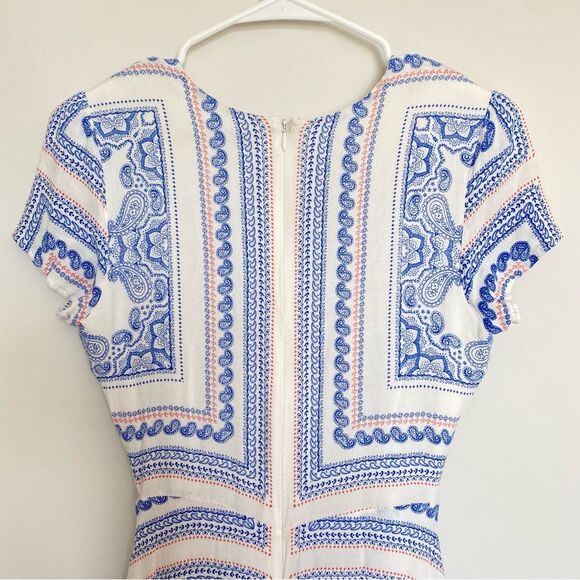 Lovers and Friends Cassidy Mini Dress Bella Scarf Print V-Neck Blue White Small - Picture 9 of 12